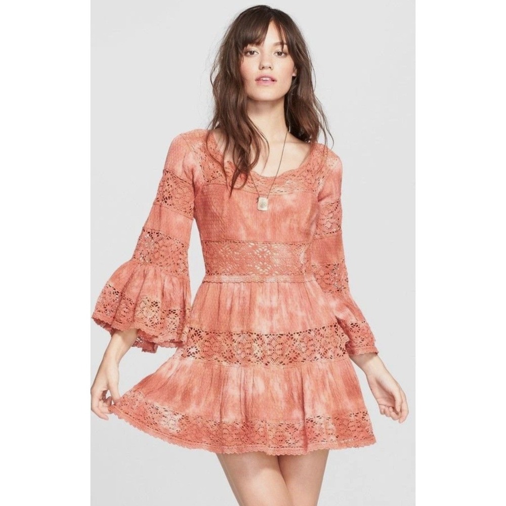 Free People‎ Coral Tie Dye Crochet Lace Bell Sleeve Mini Dress Boho